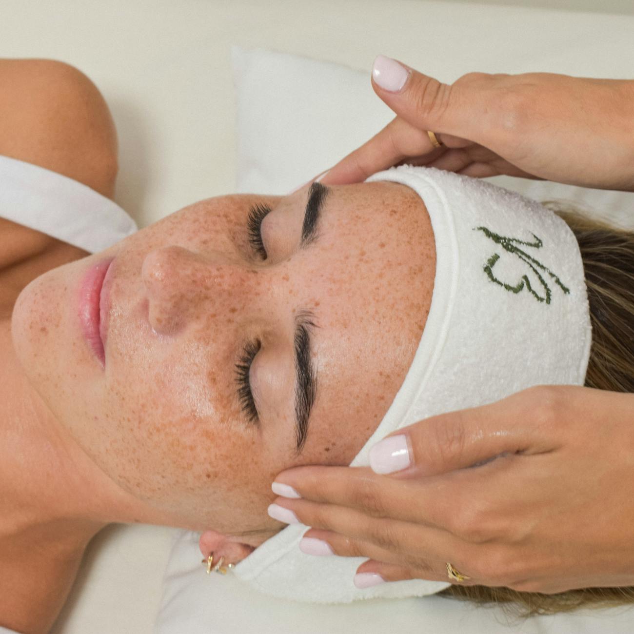 Sports Massage and Manual Therapy Techniques