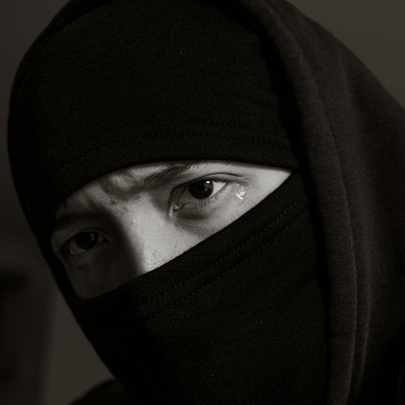Hostage Survival Techniques