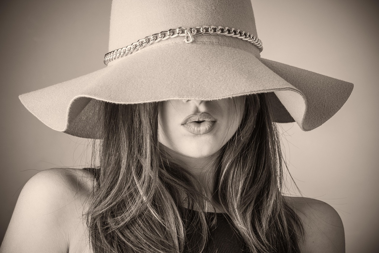 Materials and Techniques for Fashion Accessories