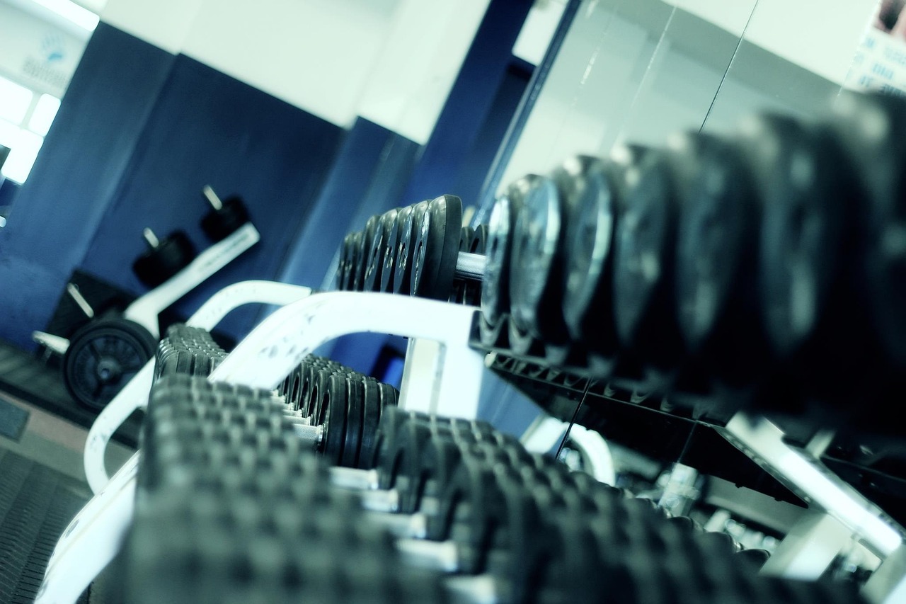 Monitoring and Tracking Progress in Tennis Fitness Training