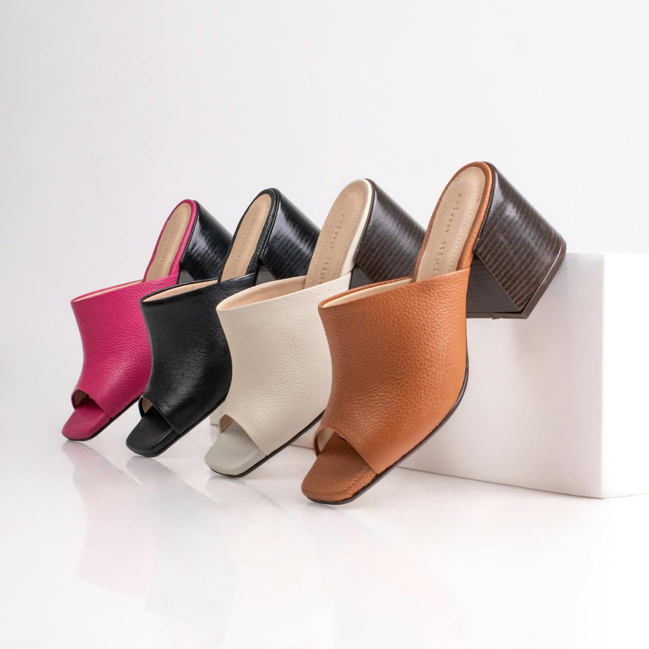 Luxury Fashion E-commerce Strategies