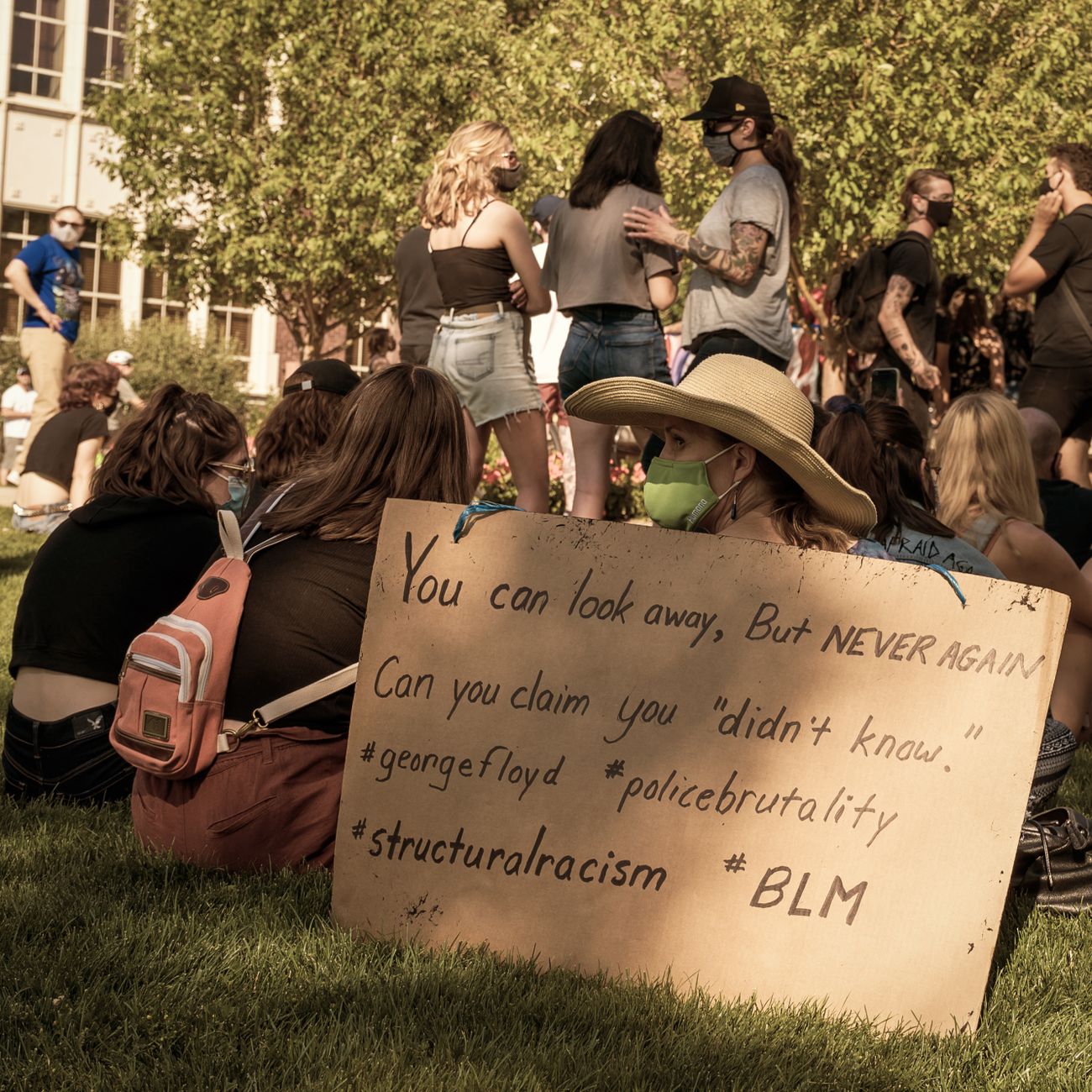 Gender, Diversity and Intersectionality in Psychosocial Support