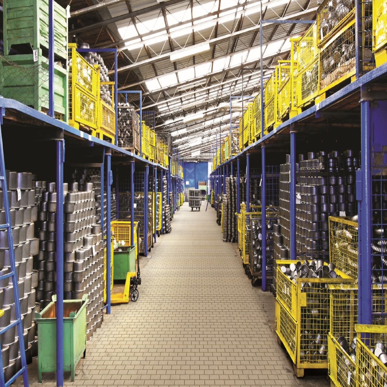 Simulation and Modeling in Warehousing
