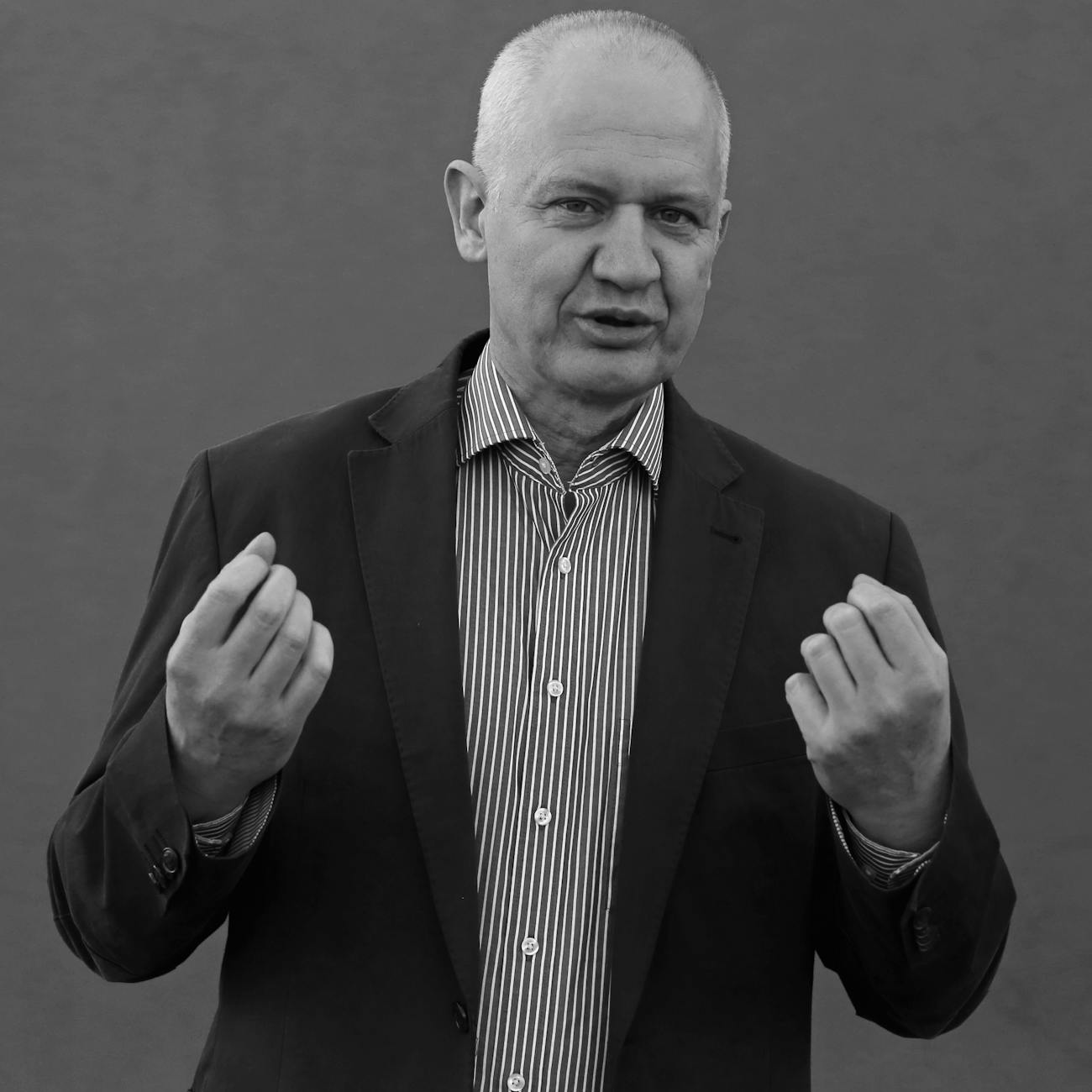 Managing Customer Relationships