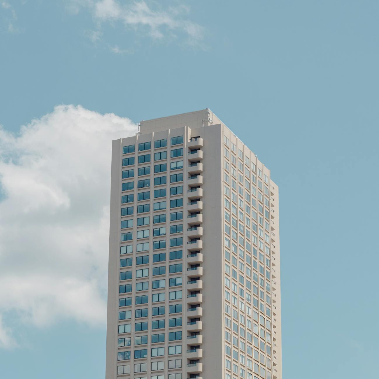 Cloud Security and Virtualization
