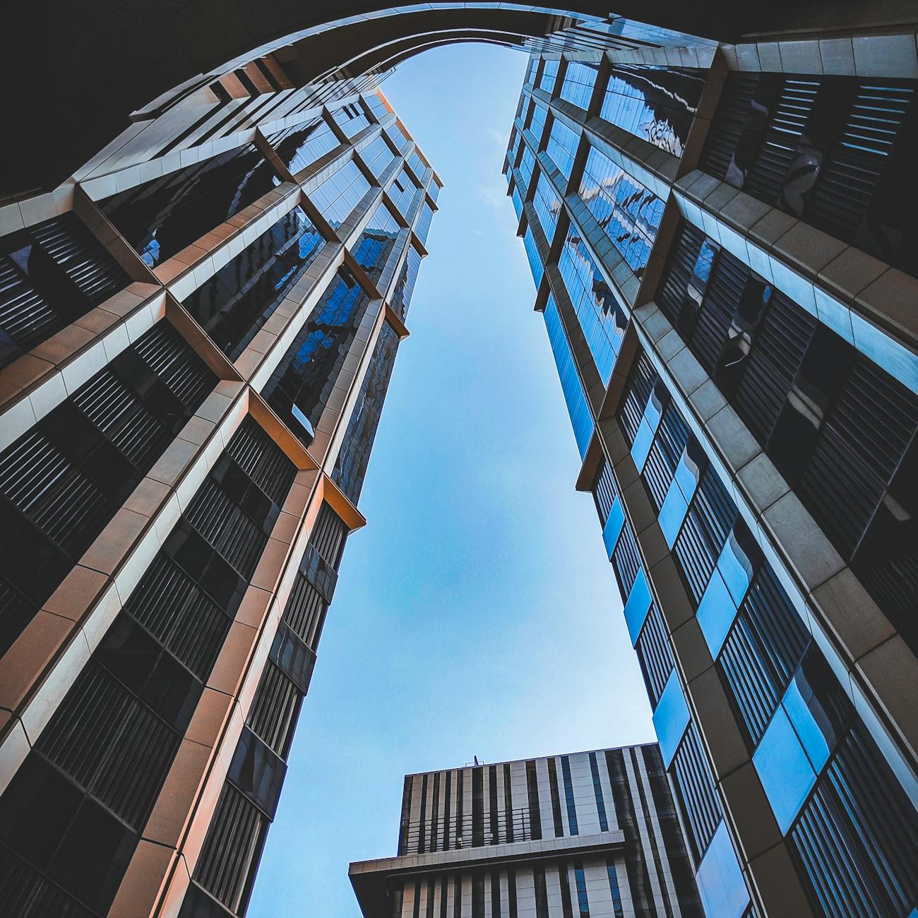 IoT and Connectivity Solutions for Buildings