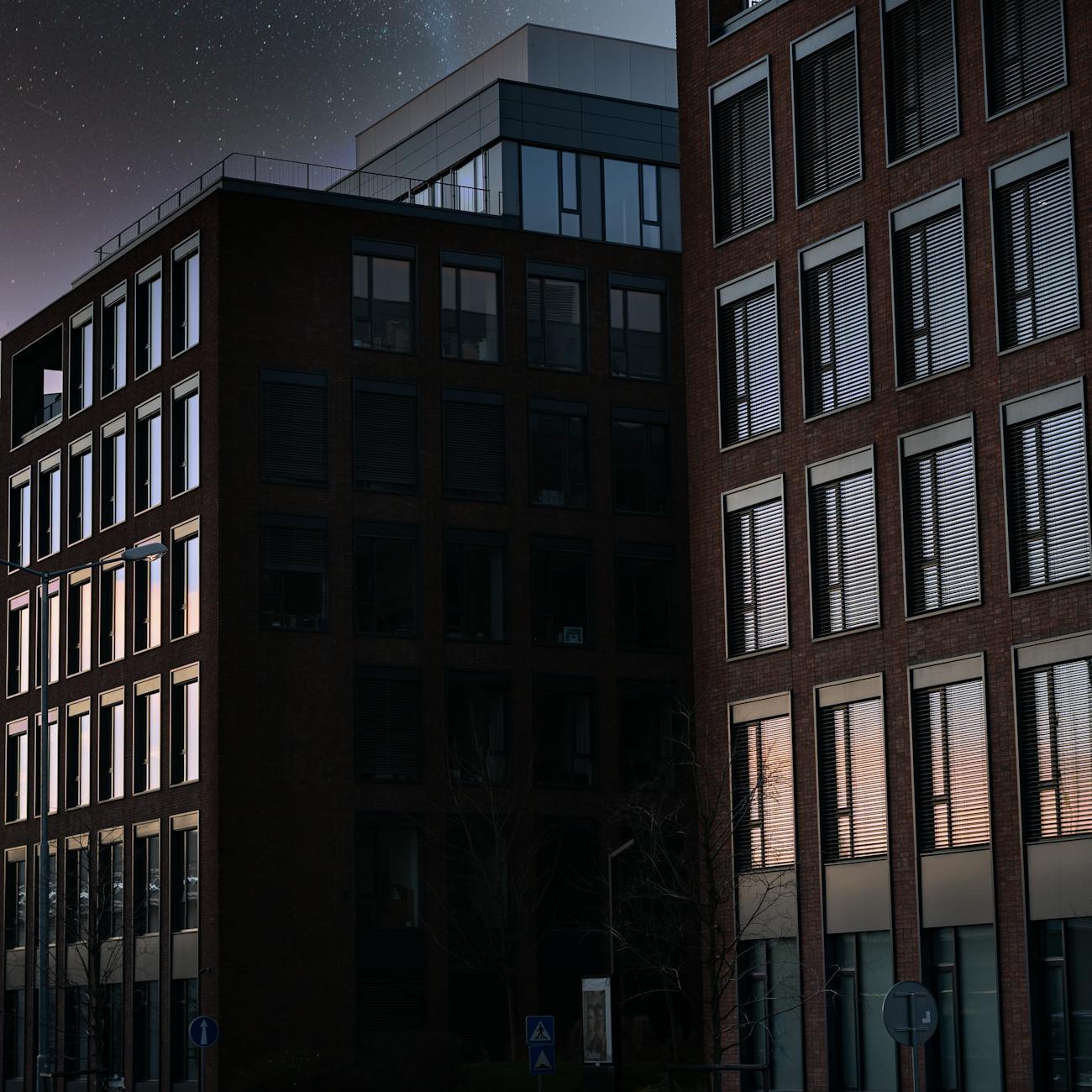 Energy Management for Smart Office Monitoring
