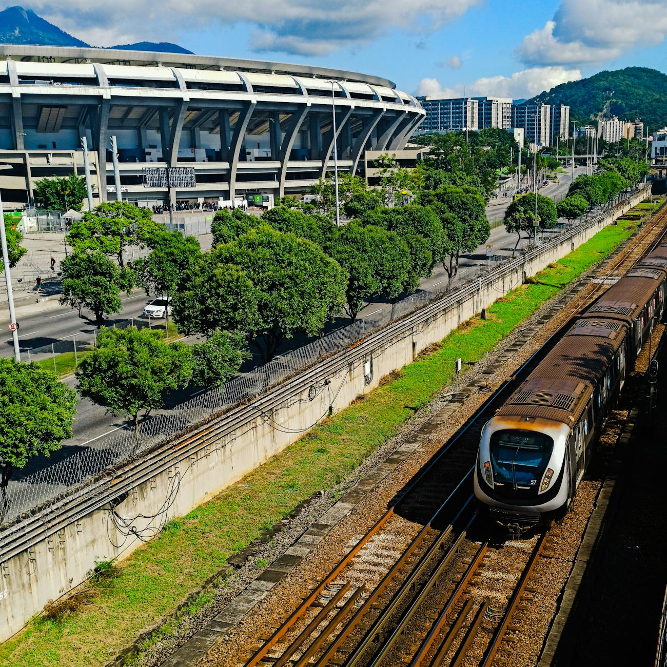 High Speed Rail Systems Integration