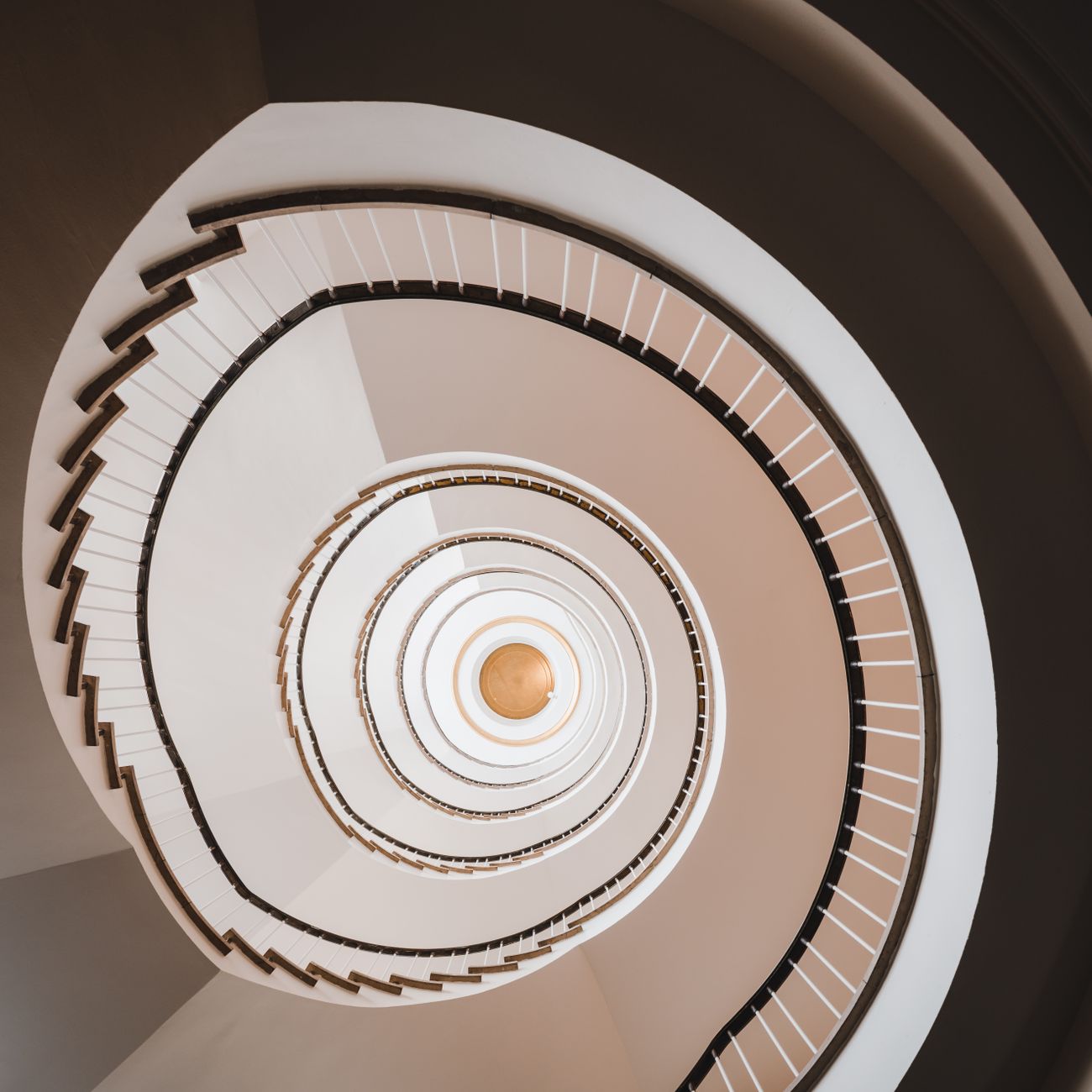 Leading and Managing People