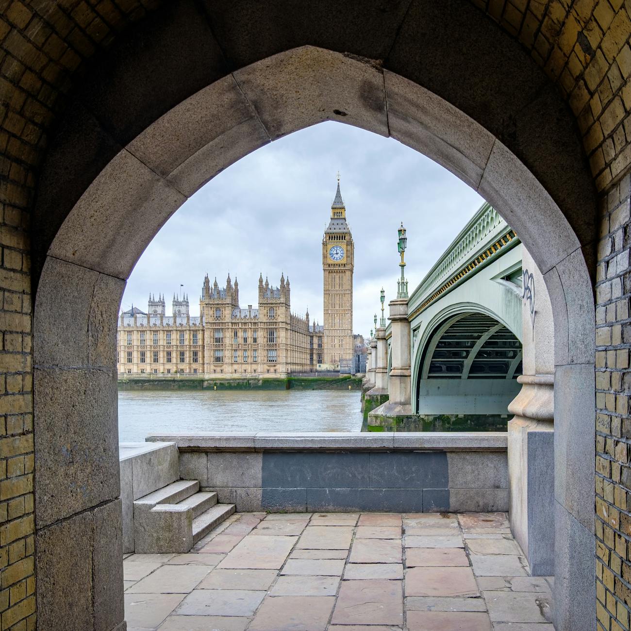 Introduction to Paid Advertising on UK Social Media