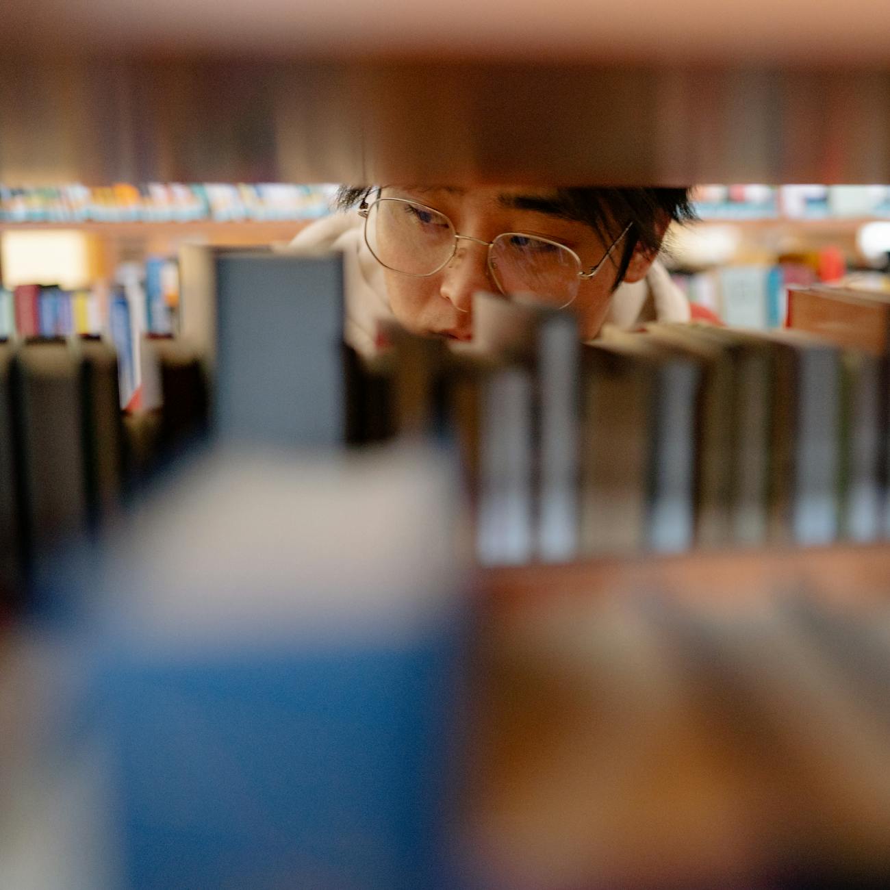 Conducting Online Research for Scientific Reports